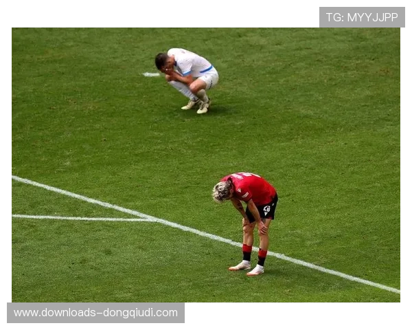 奥林匹亚科斯0-0战平亚特兰大,双方门将屡献神扑 奥林匹亚科斯0-0战平亚特兰大,双方门将屡献神扑