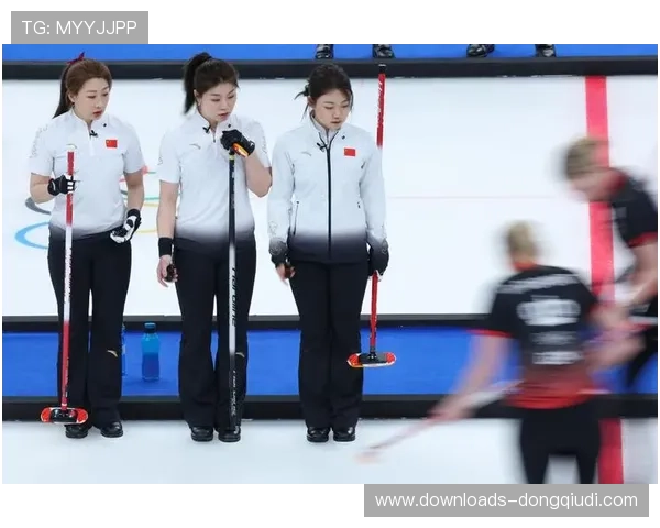 中国女子冰壶队以世锦赛季军身份直通冬奥,男队通过资格赛获席位 中国女子冰壶队以世锦赛季军身份直通冬奥,男队通过资格赛获席位