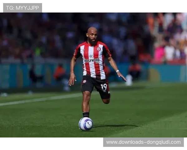 布伦特福德主力前锋恢复合练,有望周末复出 布伦特福德主力前锋恢复合练,有望周末复出